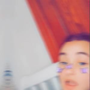 Meet your Posher, Karrie